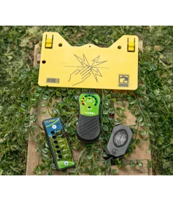 Plaquette de signalisation de clôture électrique